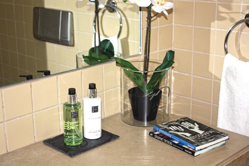 Baixa Charming Apt. | Rosa 59 Lisbon Luaran gambar